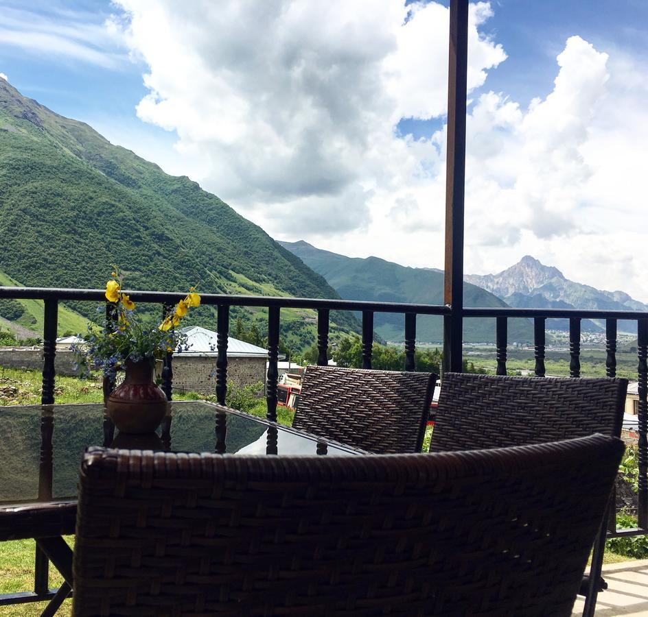 Cherry Hotel Kazbegi Luaran gambar